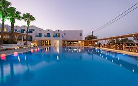 Kamari Beach Hotel 3*